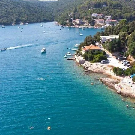 アパート Bruno *