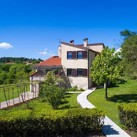 Bruno Апартаменты